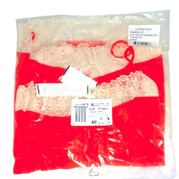 $98 Willow & Clay Circled in Lace Cami Top Large Orange Smocked Lace Tank Lined - Picture 11 of 14